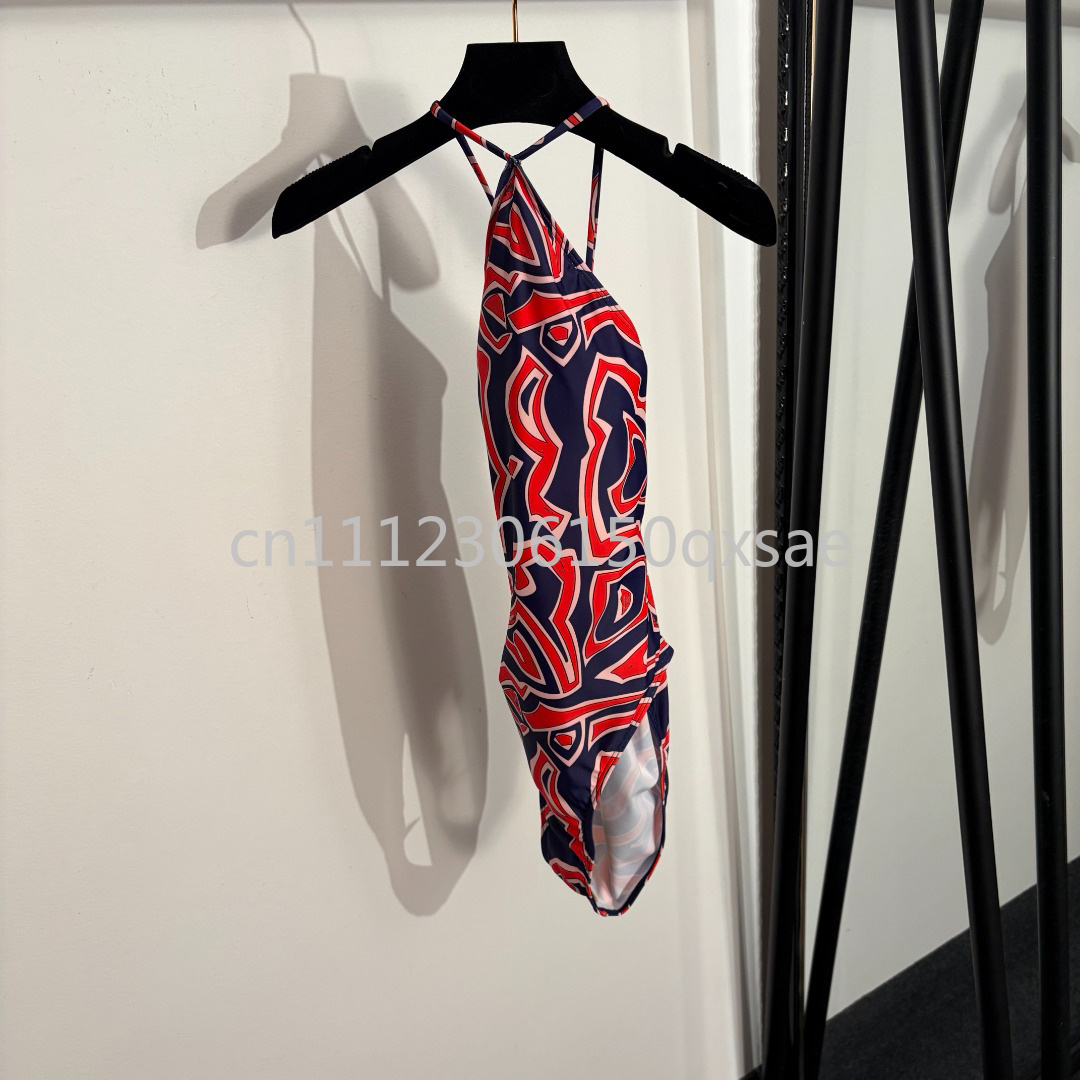 ชุดว่ายน้ำผ้าพันคอริบบิ้นสีแดง - Women Fashion Brand Logo บทวิจารณ์และราคา