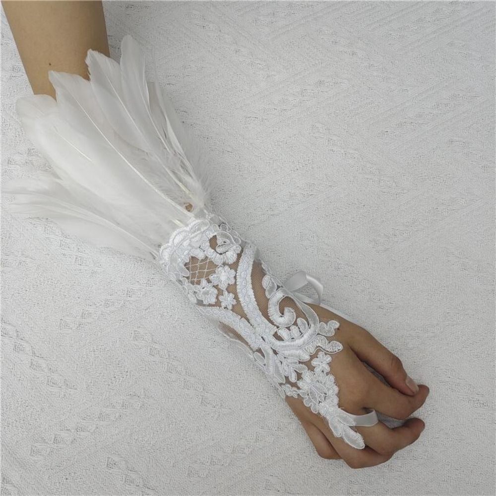 ถุงมือยาวประดับลูกไม้ขนนก 1 ชิ - Women Fashion Gloves บทวิจารณ์และราคา